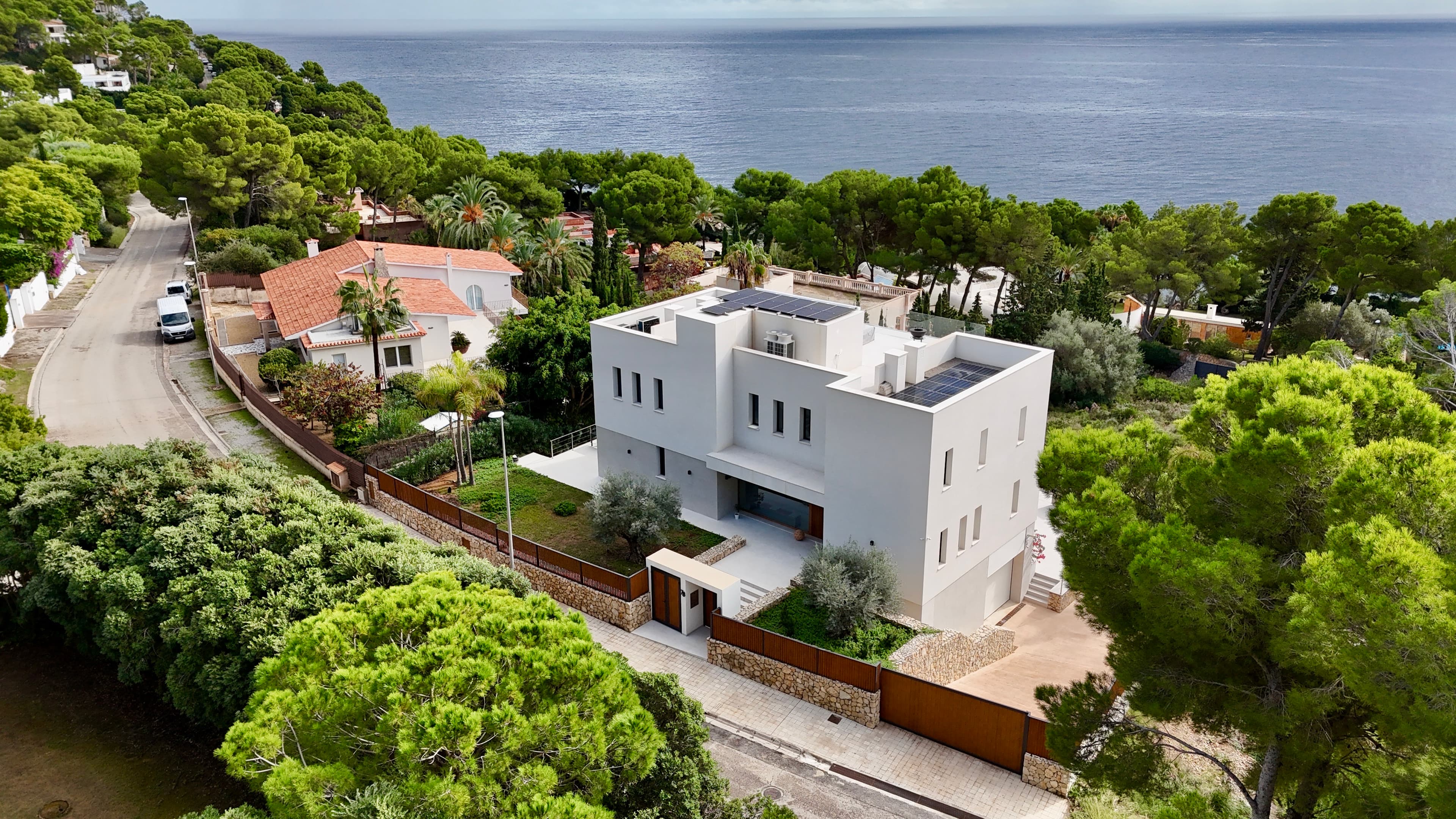 VIVIENDA DE GRANDES DIMENSIONES EN COSTA DE LOS PINOS miniatura 10