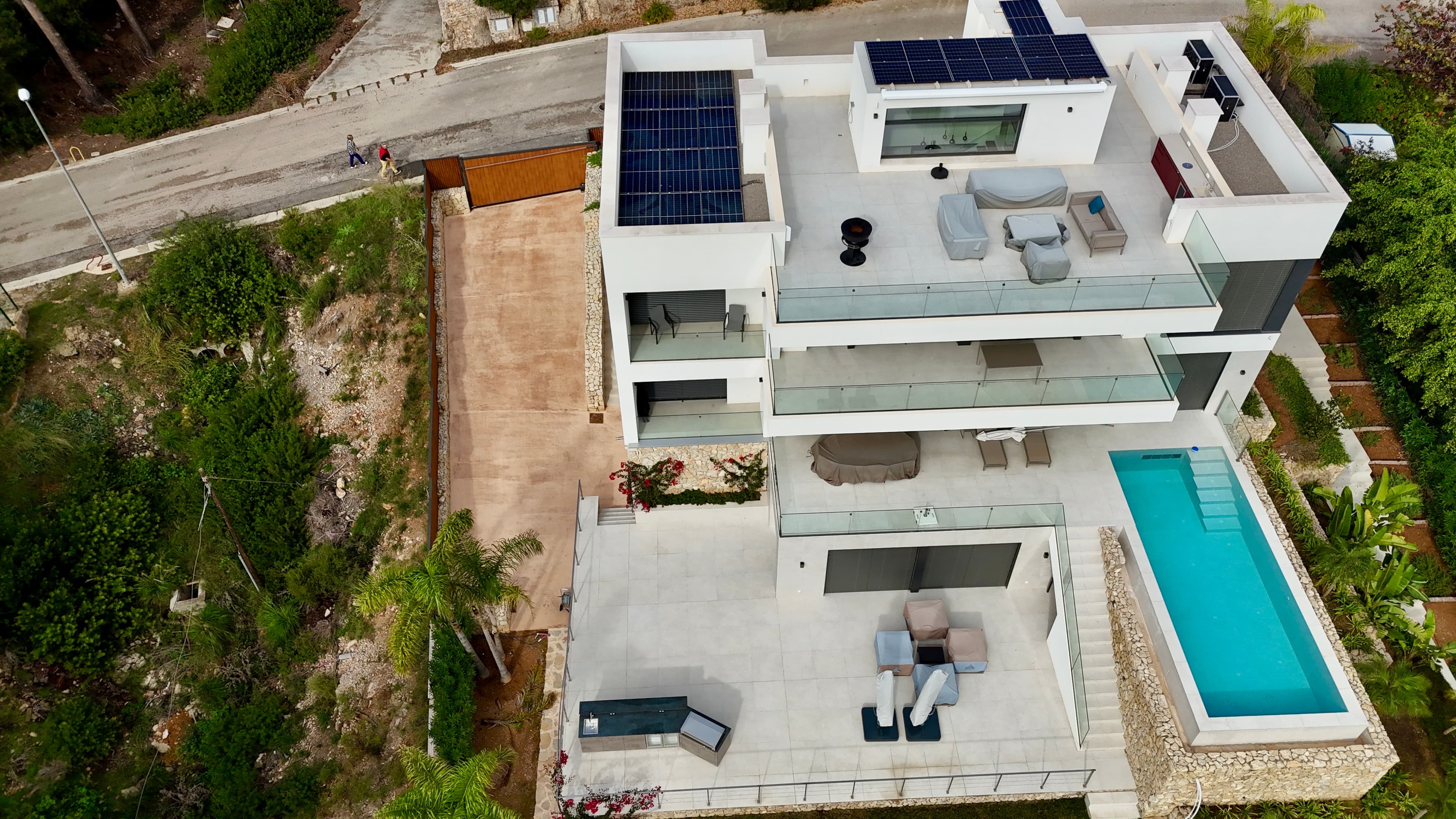 VIVIENDA DE GRANDES DIMENSIONES EN COSTA DE LOS PINOS miniatura 15