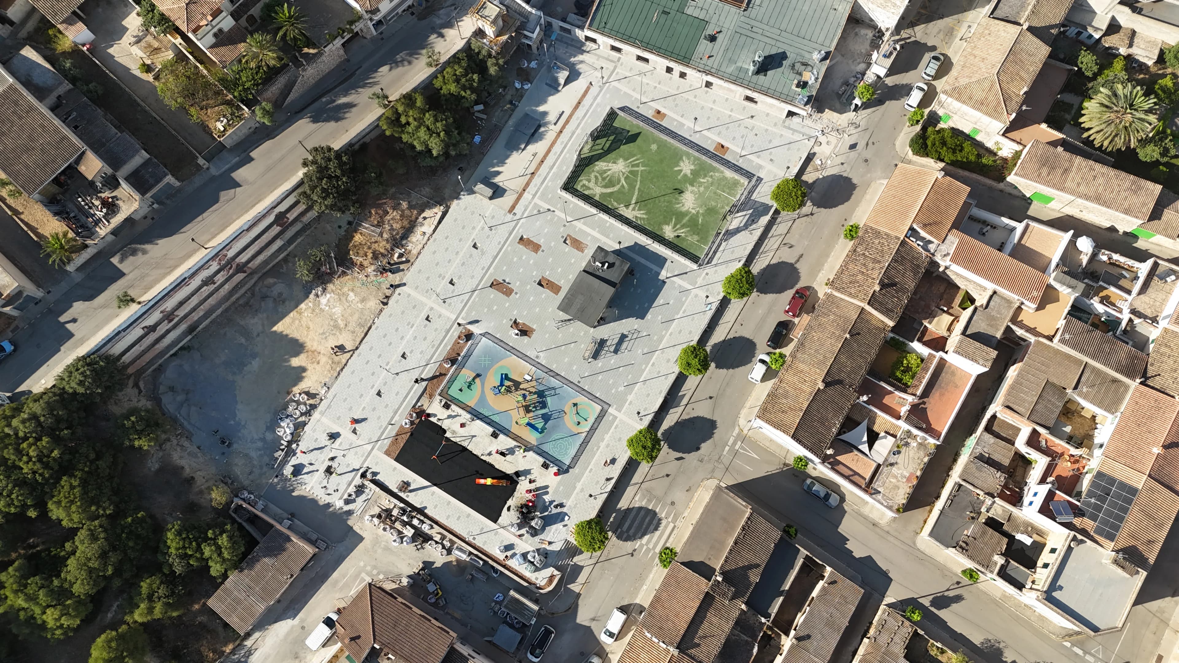 REMODELACIÓN INTEGRAL DE LA PLAÇA DES MERCAT miniatura 7