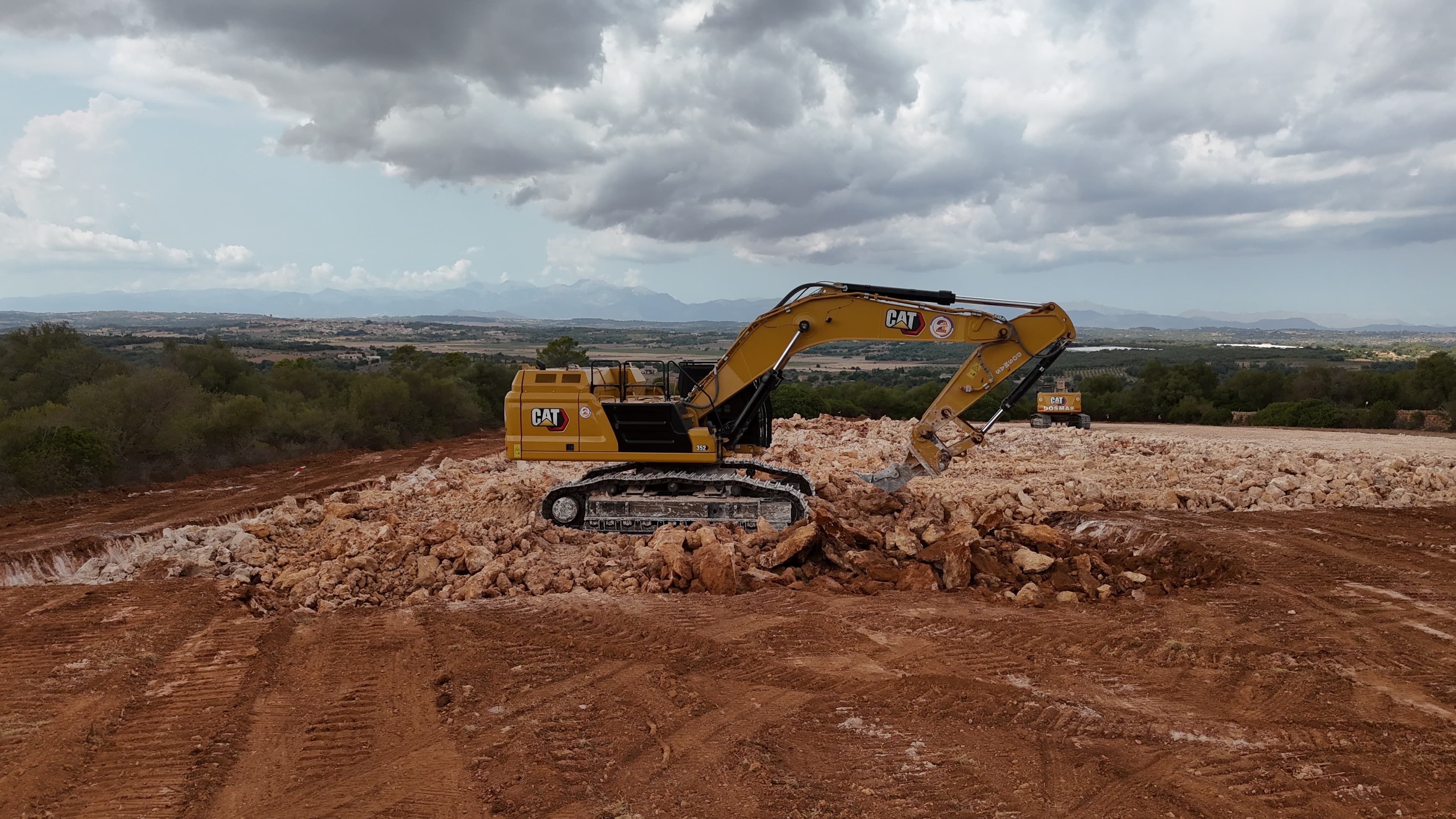 PREPARACIÓN DE TERRENO PARA NUEVA VIÑA EN SON RIBOTET miniatura 15