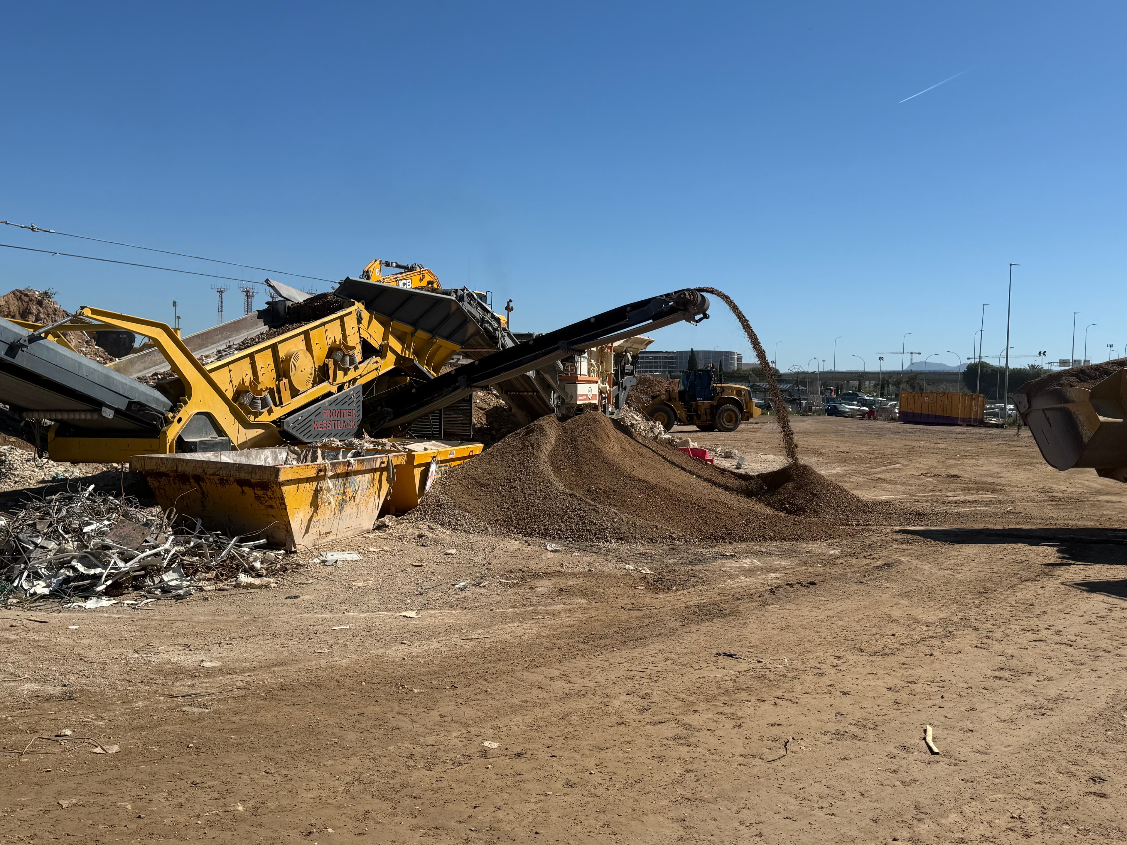 Machacas, cribado, zahorras y áridos 3