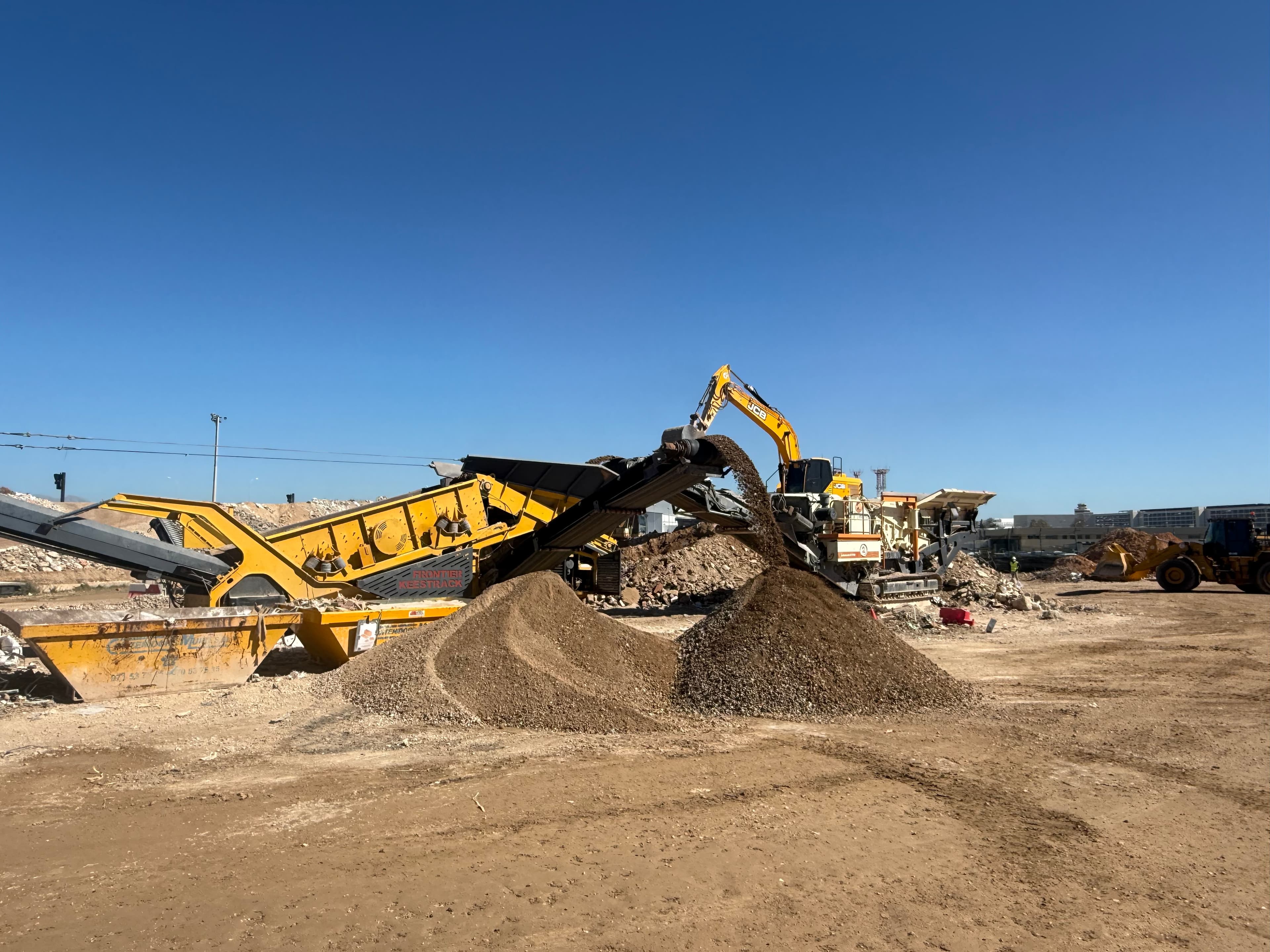 Machacas, cribado, zahorras y áridos 4